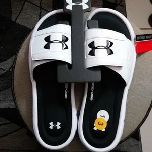 Under armour slippers